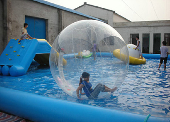 ลูกบอลเดินน้ำกลางแจ้งเดินบนฟองน้ำความทนทานสูง PVC / TPU