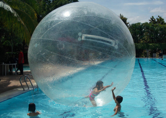 ลูกบอลเดินน้ำกลางแจ้งเดินบนฟองน้ำความทนทานสูง PVC / TPU
