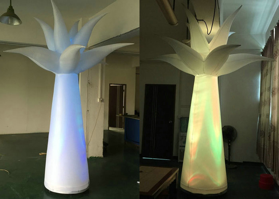 ปรากฏตัวที่สวยงามขึ้น Light ซึ่งทำให้พองได้s พีวีซีเคลือบไนลอนสำหรับการโฆษณาเหตุการณ์