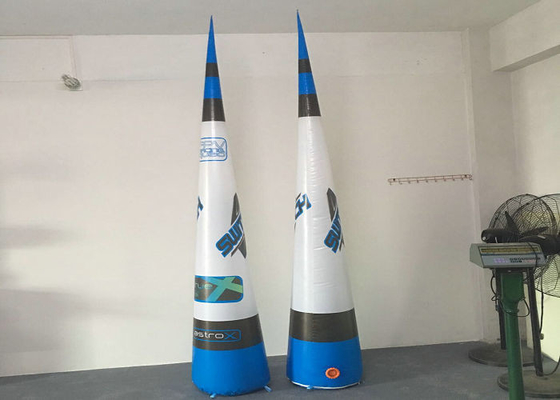 Conical Balloon Light Up ซึ่งทำให้พองได้s เป็นมิตรกับสิ่งแวดล้อมวัสดุพีวีซีเคลือบไนลอน