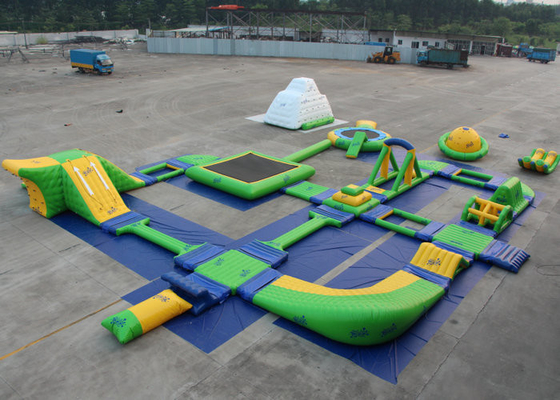 Water Proof Blow Up สวนน้ำ, สวนสไลด์น้ำพอง Friendlyly Environmently